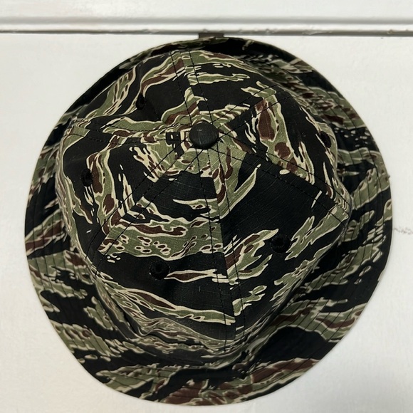 Obey Camo Bucket Hat - Picture 1 of 3